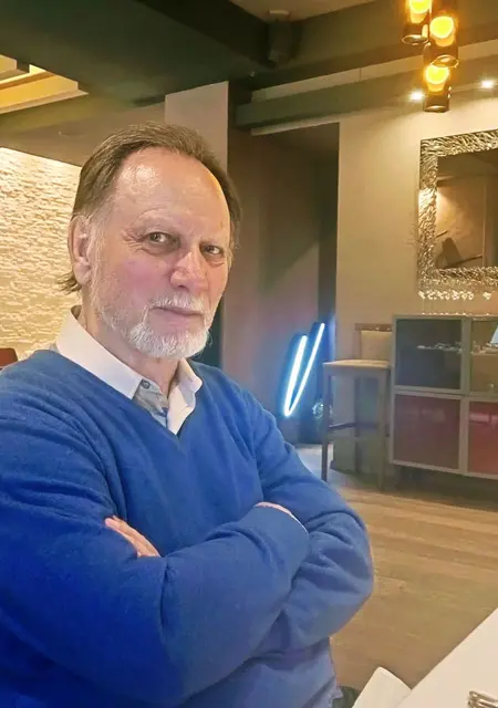 Я Александр, 73, знакомлюсь для общения в Туле