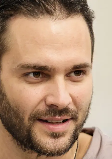 Я Александр, 33, из Благовещенска, ищу знакомства без обязательств