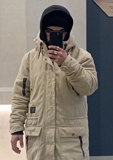 Моил из Нефтеюганска, мне 26, познакомлюсь для приятного времяпровождения