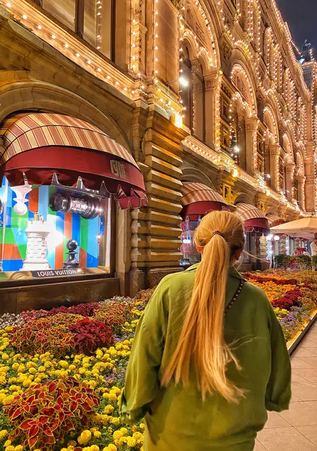 Янина из Москвы, ищу на сайте приятное времяпровождение