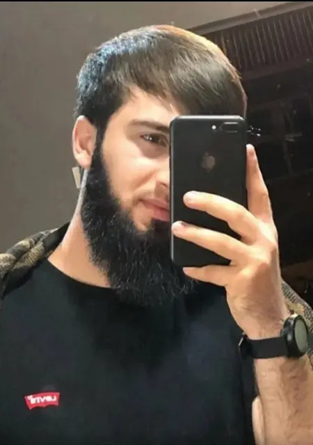 Руслан из Архангельска, ищу на сайте знакомства без обязательств