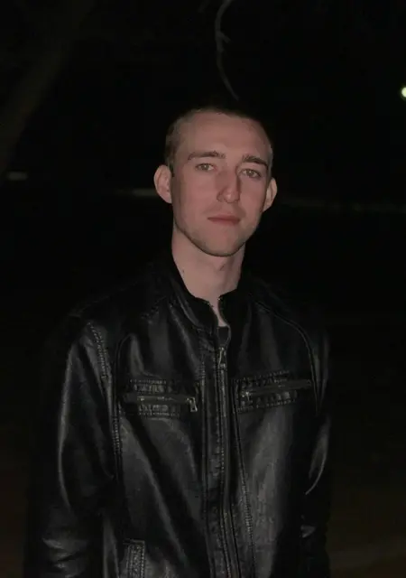 Den из Борзи, ищу на сайте знакомства на одну ночь