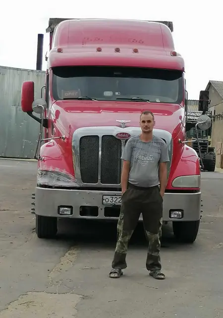 Олег из Волоколамска, мне 37, познакомлюсь для приятного времяпровождения