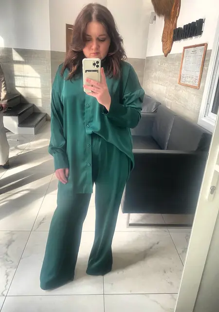 Lina из Ангарска, мне 27, познакомлюсь для приятного времяпровождения