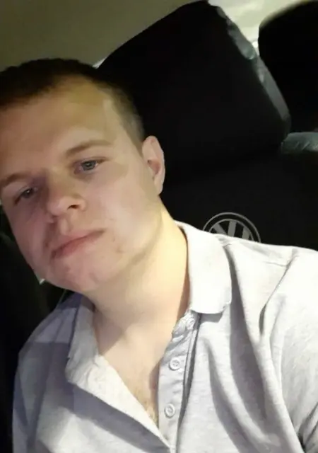 Кирилл из Рассказова, мне 31, познакомлюсь для постоянных отношений