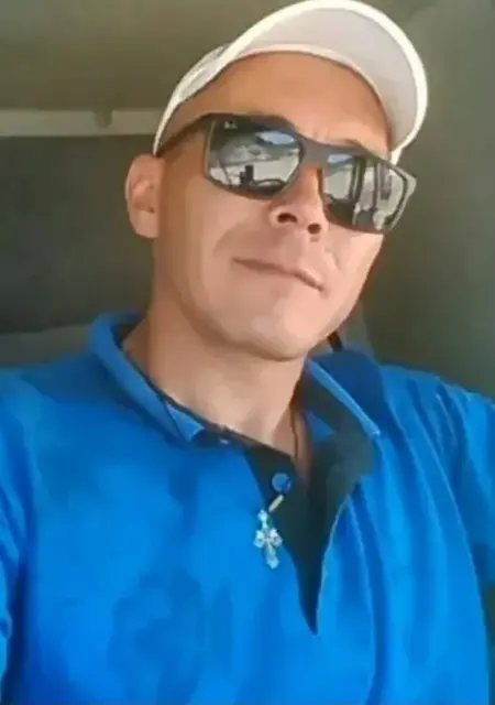 Я Роман, 45, из Геленджика, ищу знакомства без обязательств