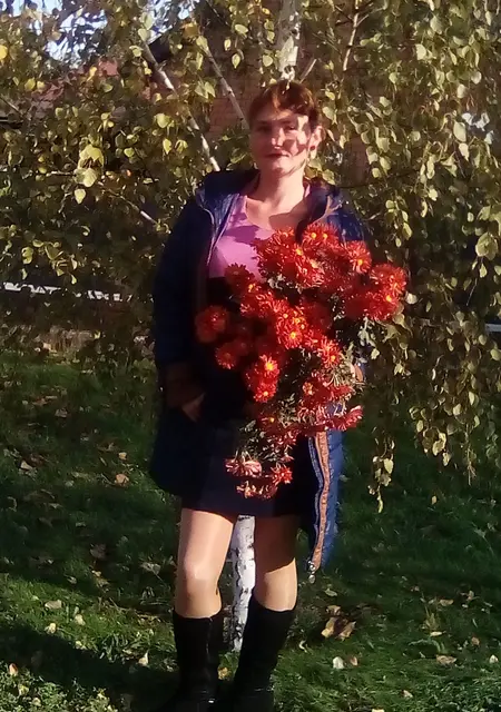 Я Вика, 34, из Курганинска, ищу знакомства без обязательств