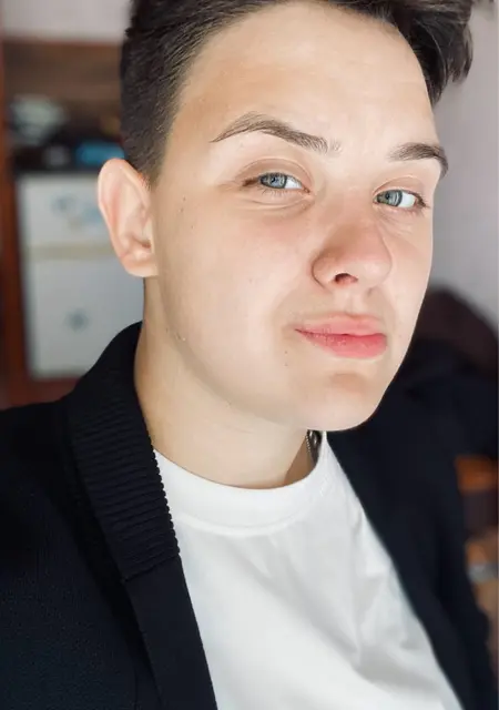 Елена из Череповца, мне 21, познакомлюсь для приятного времяпровождения