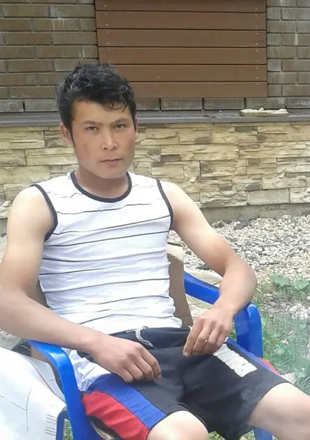 Мурат из Истры, мне 31, познакомлюсь без обязательств