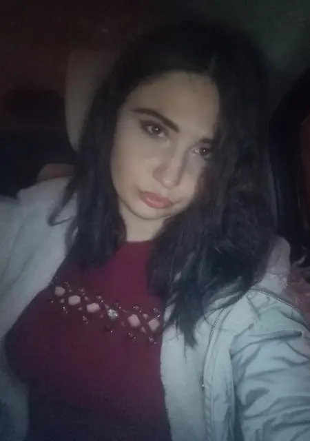 Я Геля, 25, из Углича, ищу знакомство для вирта