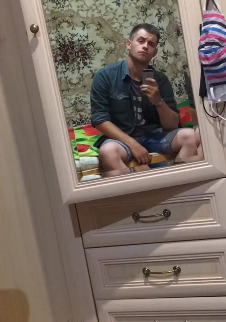 Евгений из Смоленска, мне 27, познакомлюсь для вирта