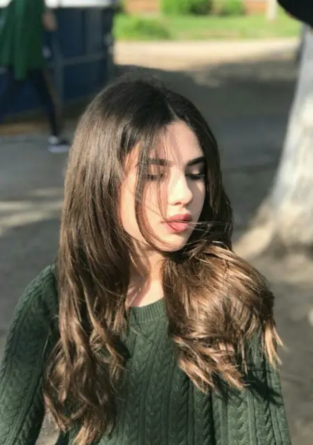 Я Яна, 25, знакомлюсь для приятного времяпровождения в Тольятти