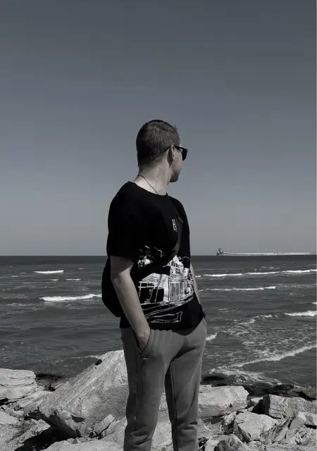 Максим из Гулькевичей, ищу на сайте знакомства на одну ночь