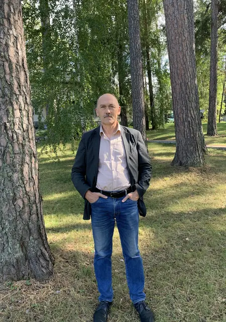 Я Альберт, 61, знакомлюсь без обязательств в Новосибирске