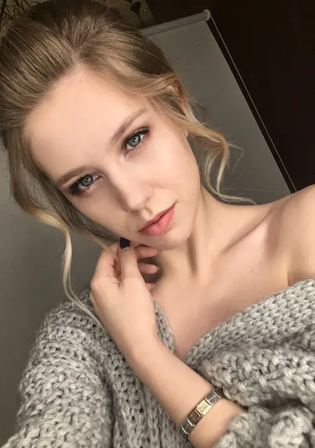 Я Катерина, 25, из Томска, ищу знакомство для постоянных отношений