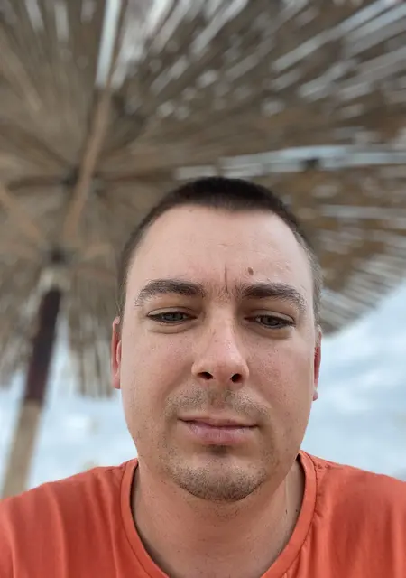 Maxim из Каневской, ищу на сайте вирта