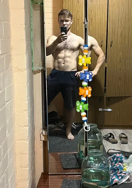 Майк из Сальска, мне 29, познакомлюсь без обязательств