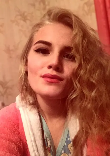 Я Татьяна, 26, из Боровичей, ищу знакомство для постоянных отношений