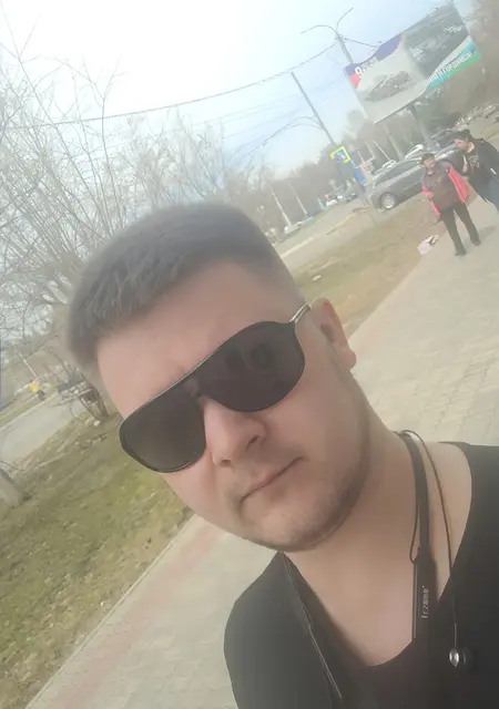Я Андрей, 30, из Комсомольска-на-Амуре, ищу знакомства на одну ночь