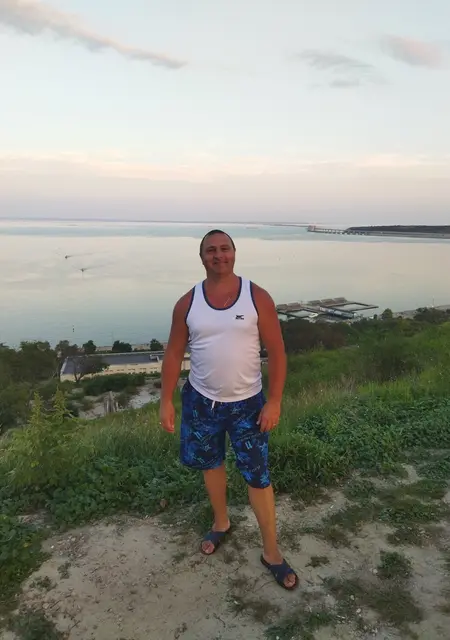 Я Саша, 32, из Кадуя, ищу знакомство для дружбы