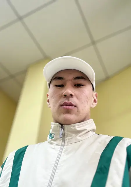 Я Руслан, 21, знакомлюсь на одну ночь в Свободном