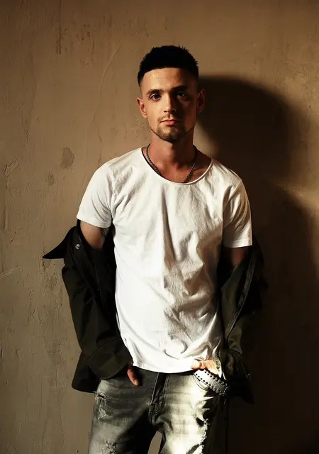 Vanyaaa из Сум, ищу на сайте знакомства на одну ночь