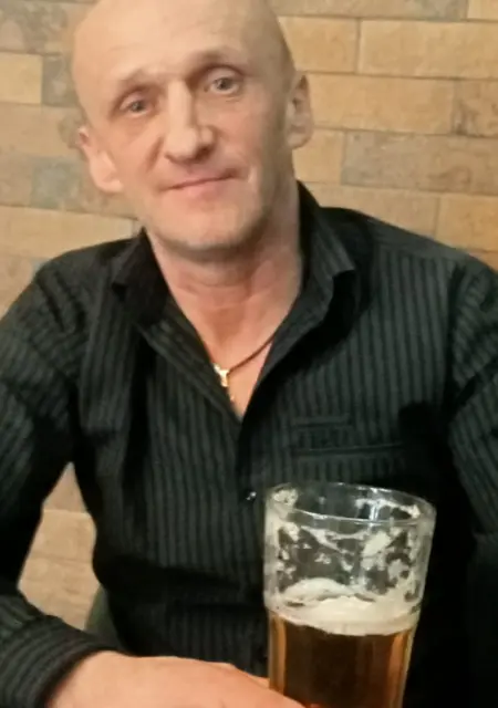 Я Игорь, 53, знакомлюсь на одну ночь в Елизове