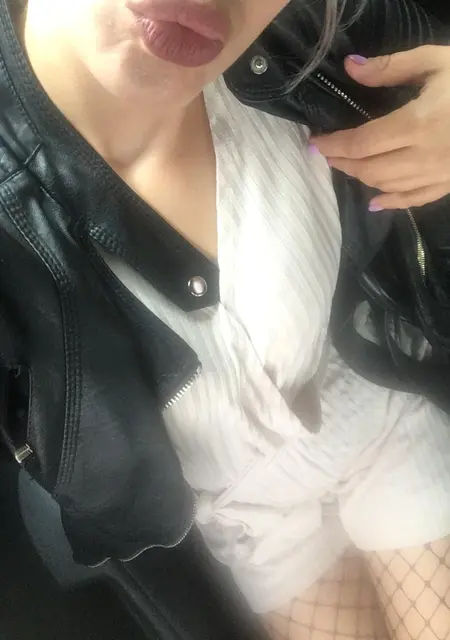 Лилия из Новосибирска, ищу на сайте дружбу