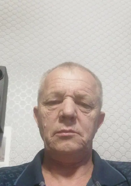 Серый из Новосибирска, мне 59, познакомлюсь на одну ночь